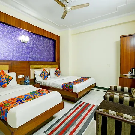 Hotel Star Paradise